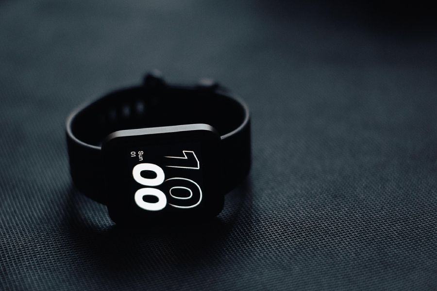 How a Smartwatch Can Transform Your Daily Routine: Top Benefits Revealed